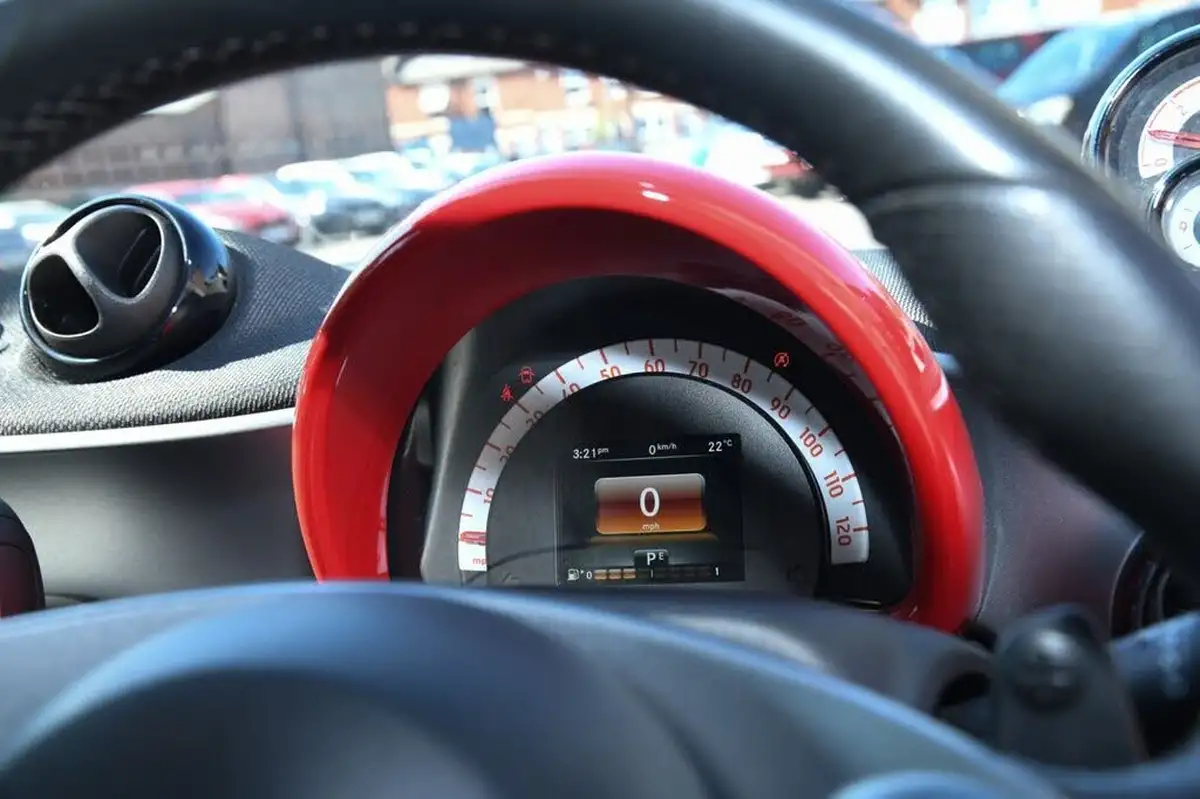 2017-smart-fortwo-10-prime-sport-71bhp-premiumss-coupe-twinamic-big-18