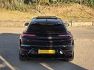2025-lamborghini-urus-40-no-trim-small-5