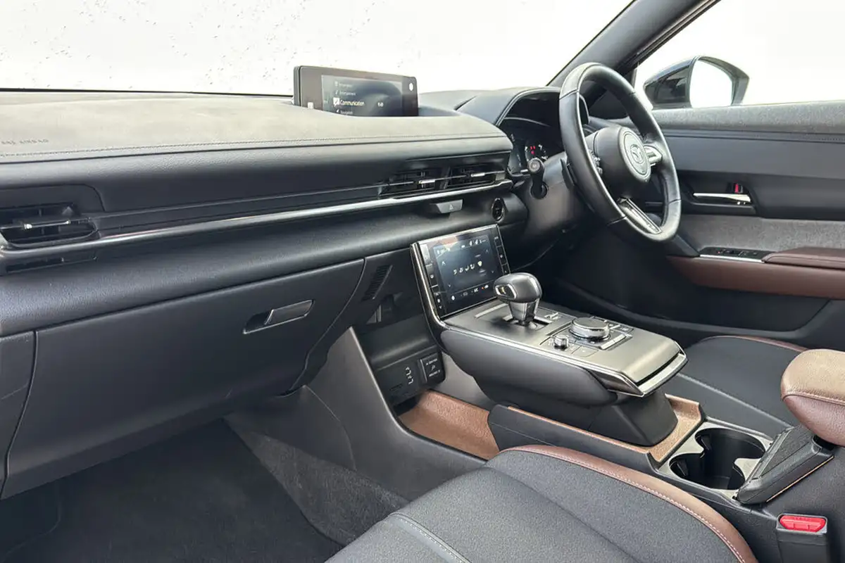 2023-mazda-mx-30-e-makoto-170ps-dark-grey-cloth-w-black-leatherette-830cc-big-10