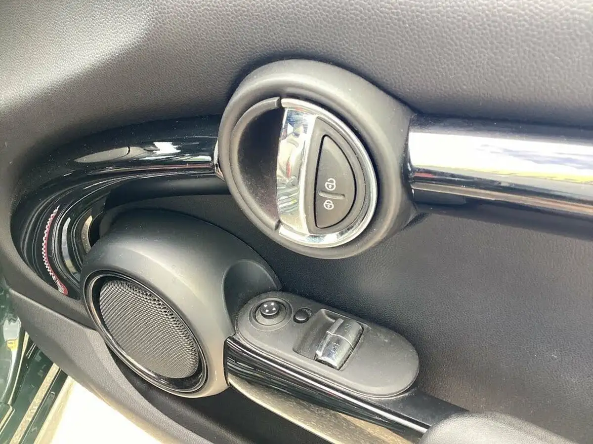 2017-mini-cooper-20-cooper-jcw-chili-sport-auto-big-29
