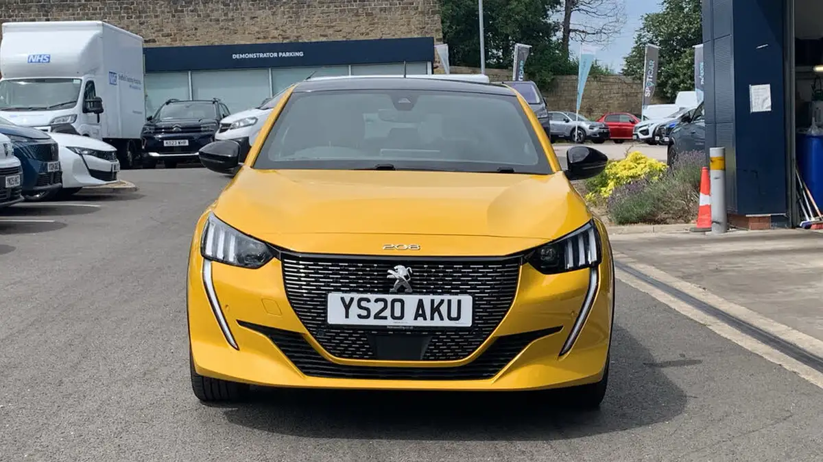 2020-peugeot-208-12-puretech-gt-line-130bhp-eat8-big-7