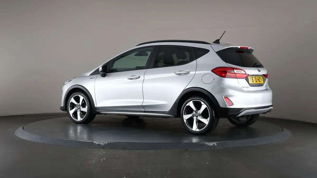 2020-ford-fiesta-big-76