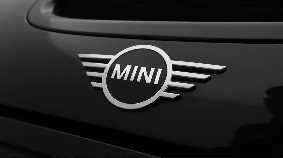 2022-mini-cooper-e-cooper-s-2-big-21