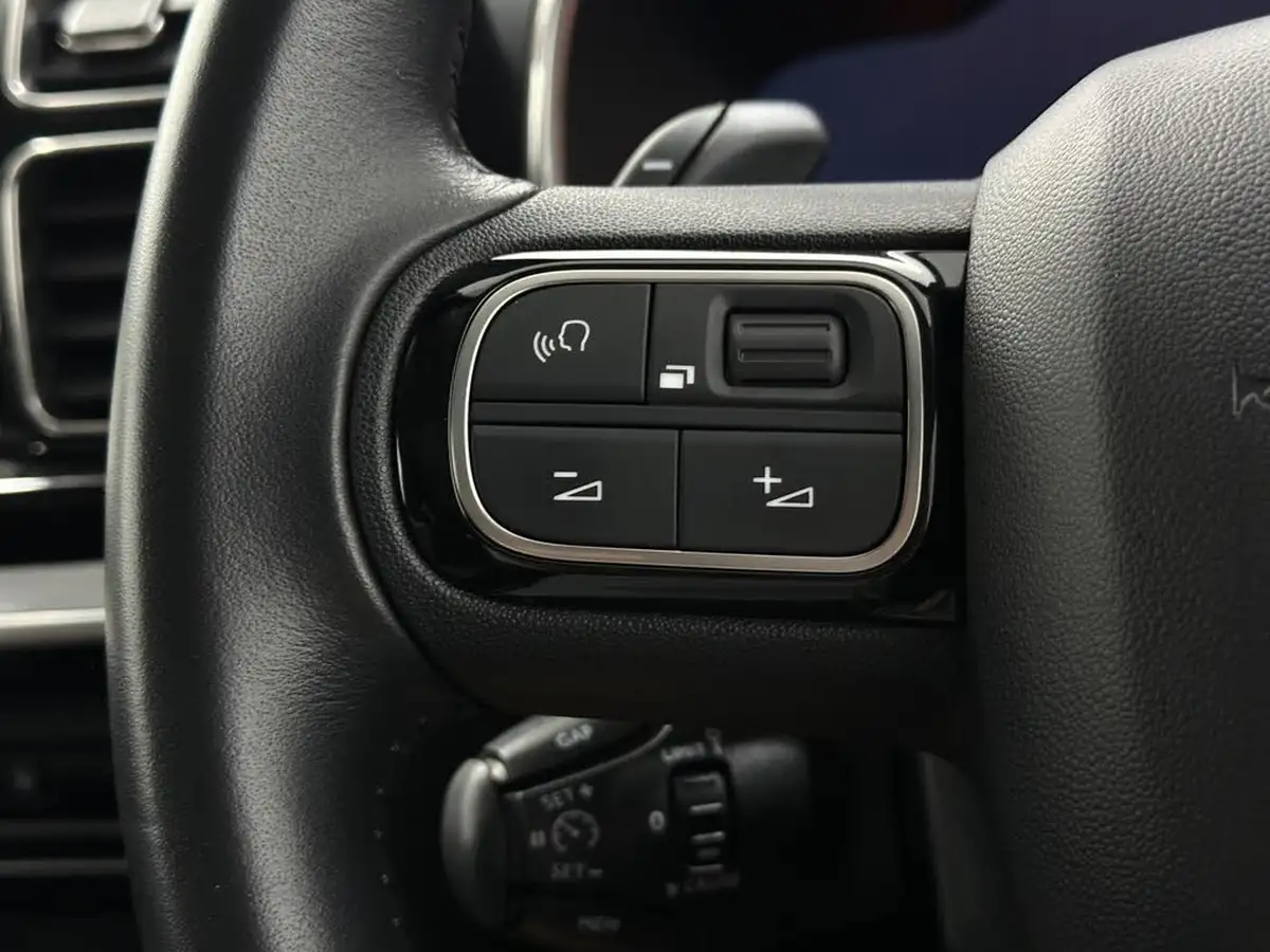 2019-citroen-c5-aircross-16-puretech-flair-plus-big-13
