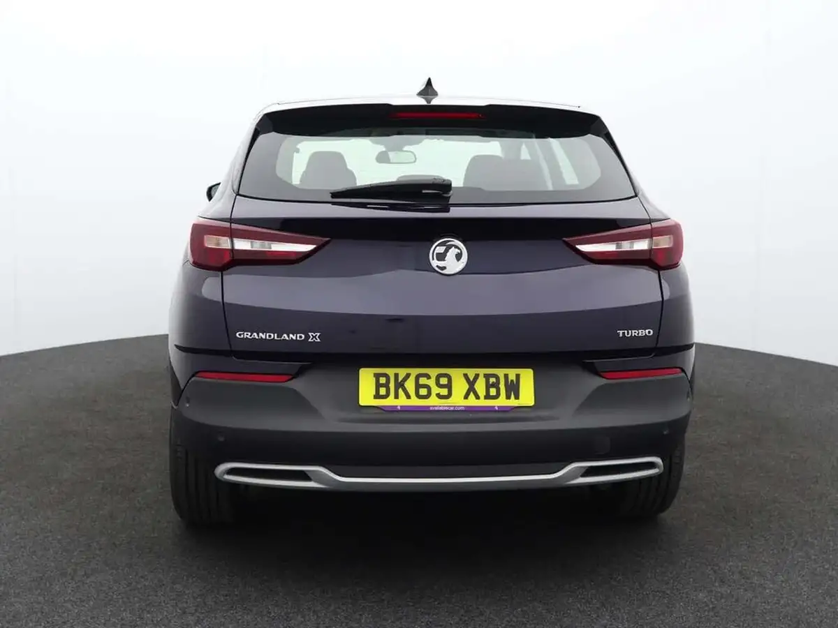 2019-vauxhall-grandland-x-12-tech-line-nav-auto-big-3