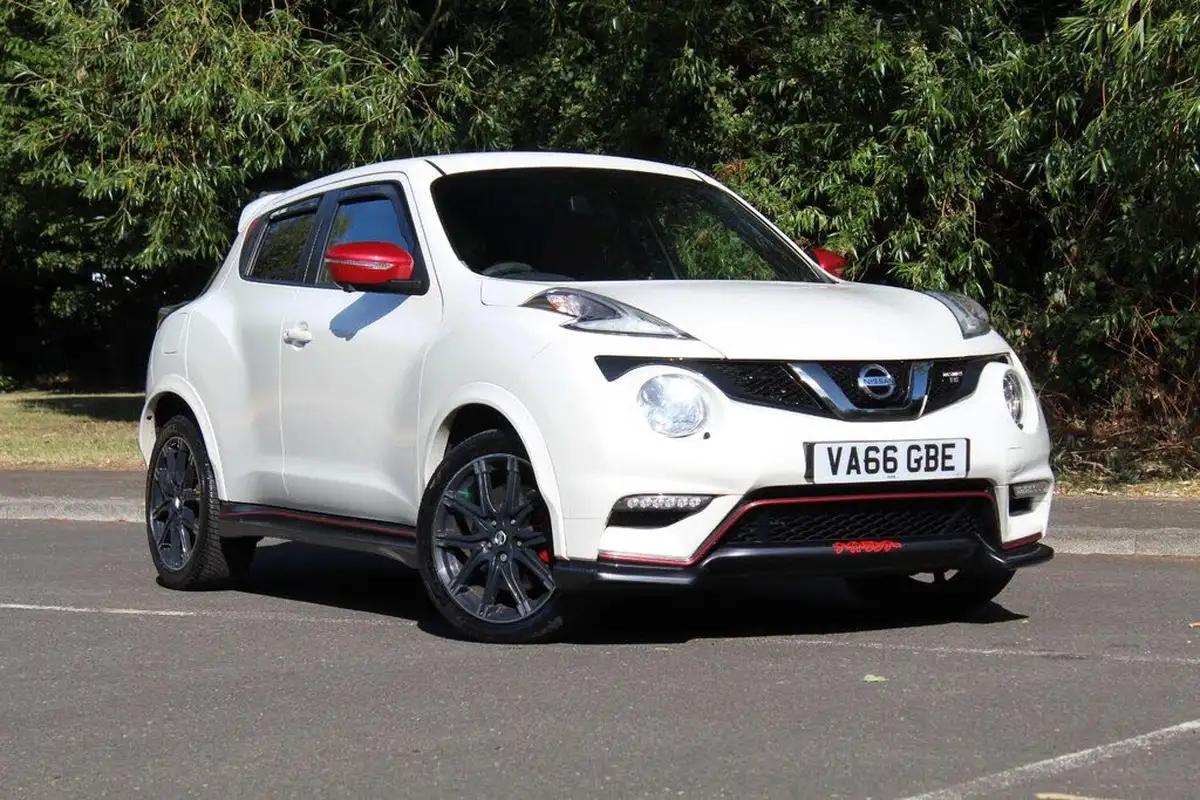 2017-nissan-juke-16-nismo-rs-218ps-big-0