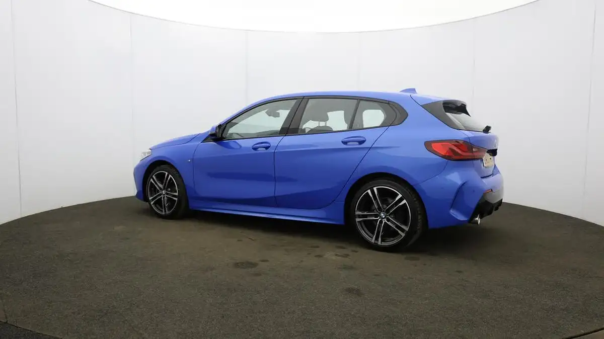 2022-bmw-1-series-15-118i-m-sport-lcp-dct-big-65