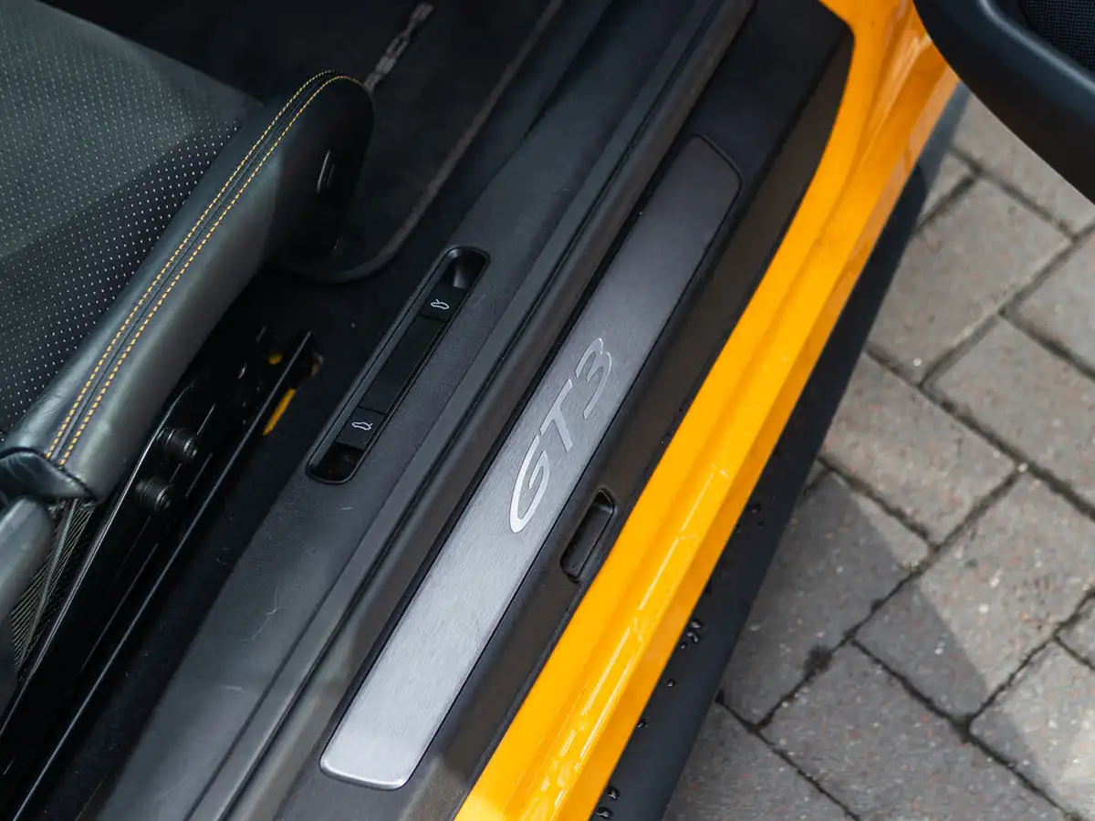 2023-porsche-911-40-gt3-pdk-big-17