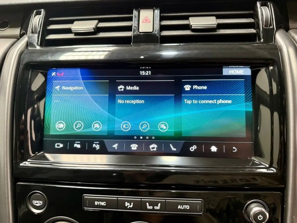 2020-land-rover-discovery-30-sd6-hse-big-22