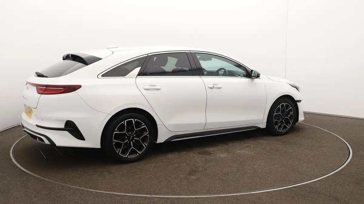 2022-kia-pro-ceed-15-t-gdi-gt-line-big-53