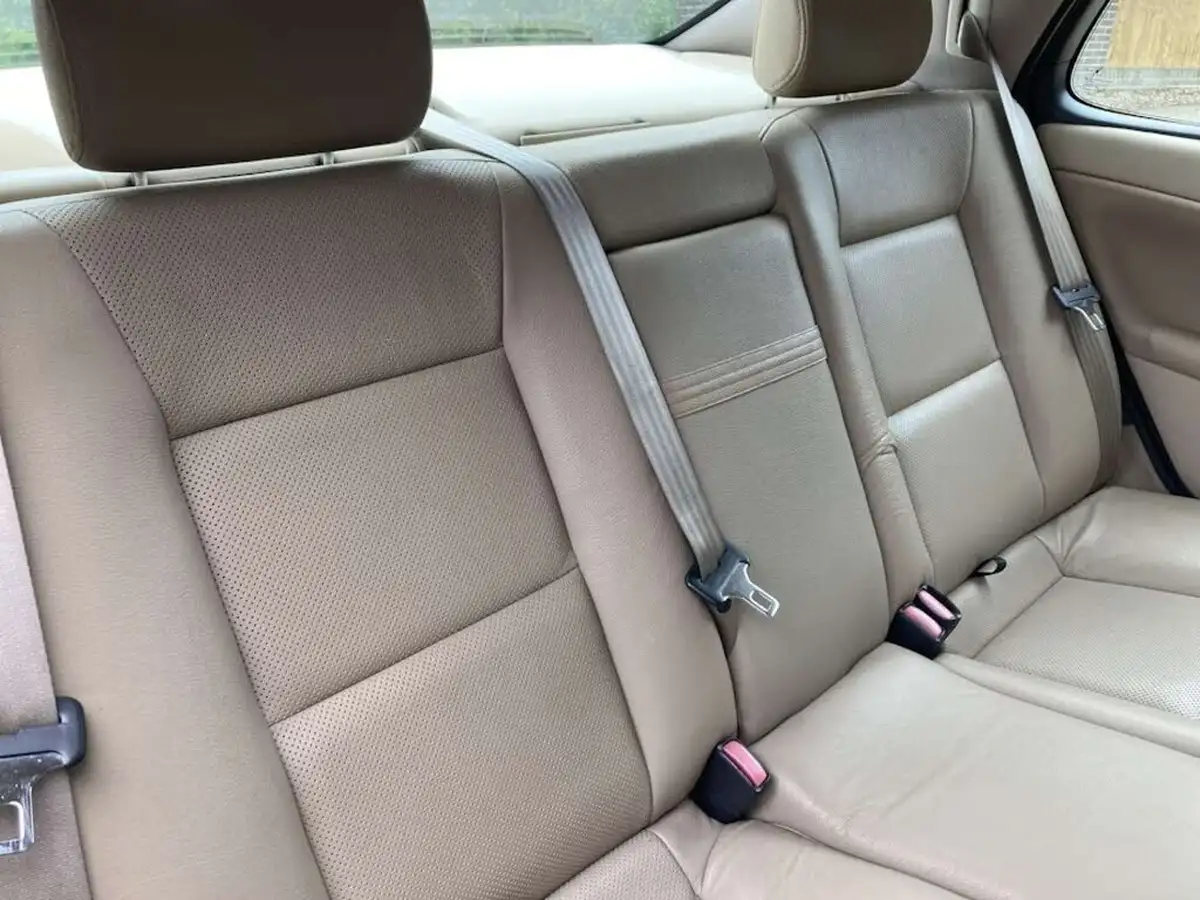 2005-saab-9-5-23-aero-saloon-4d-big-6