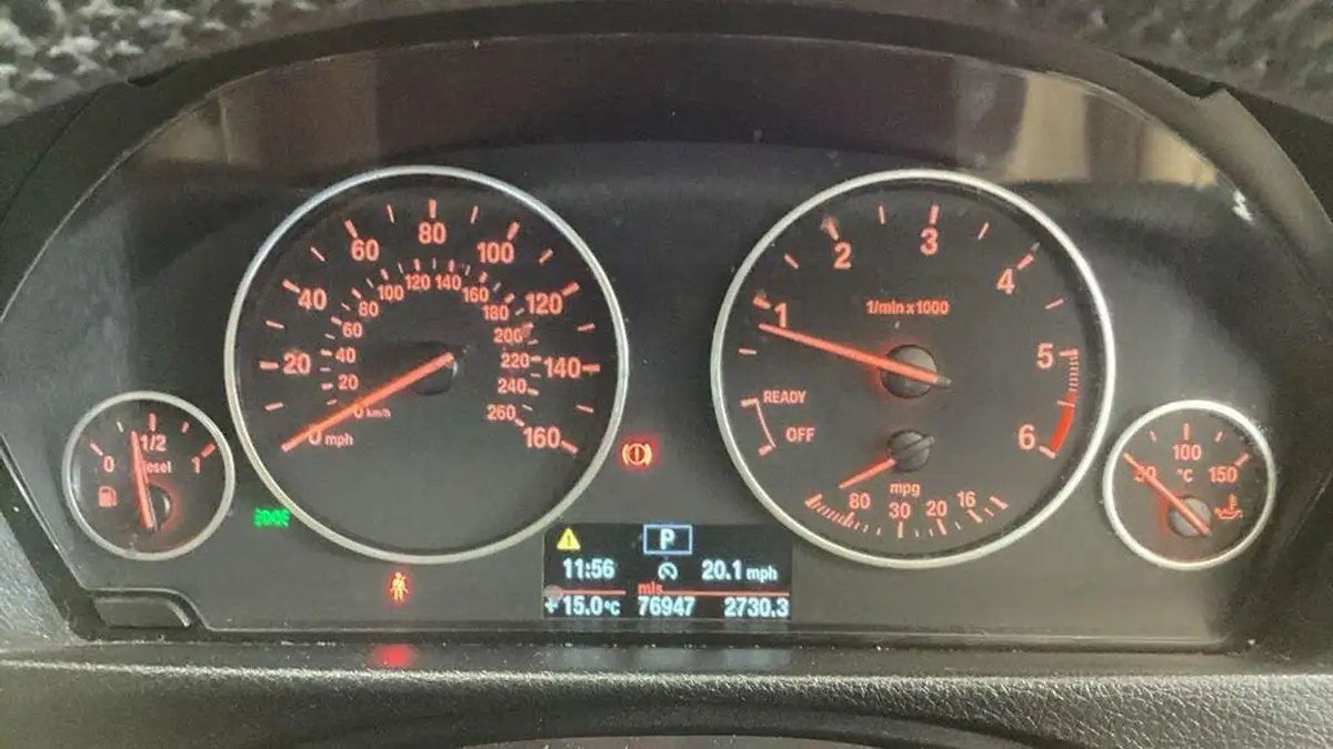 2013-bmw-3-series-20td-320d-luxury-184bhp-ss-saloon-4d-auto-big-12