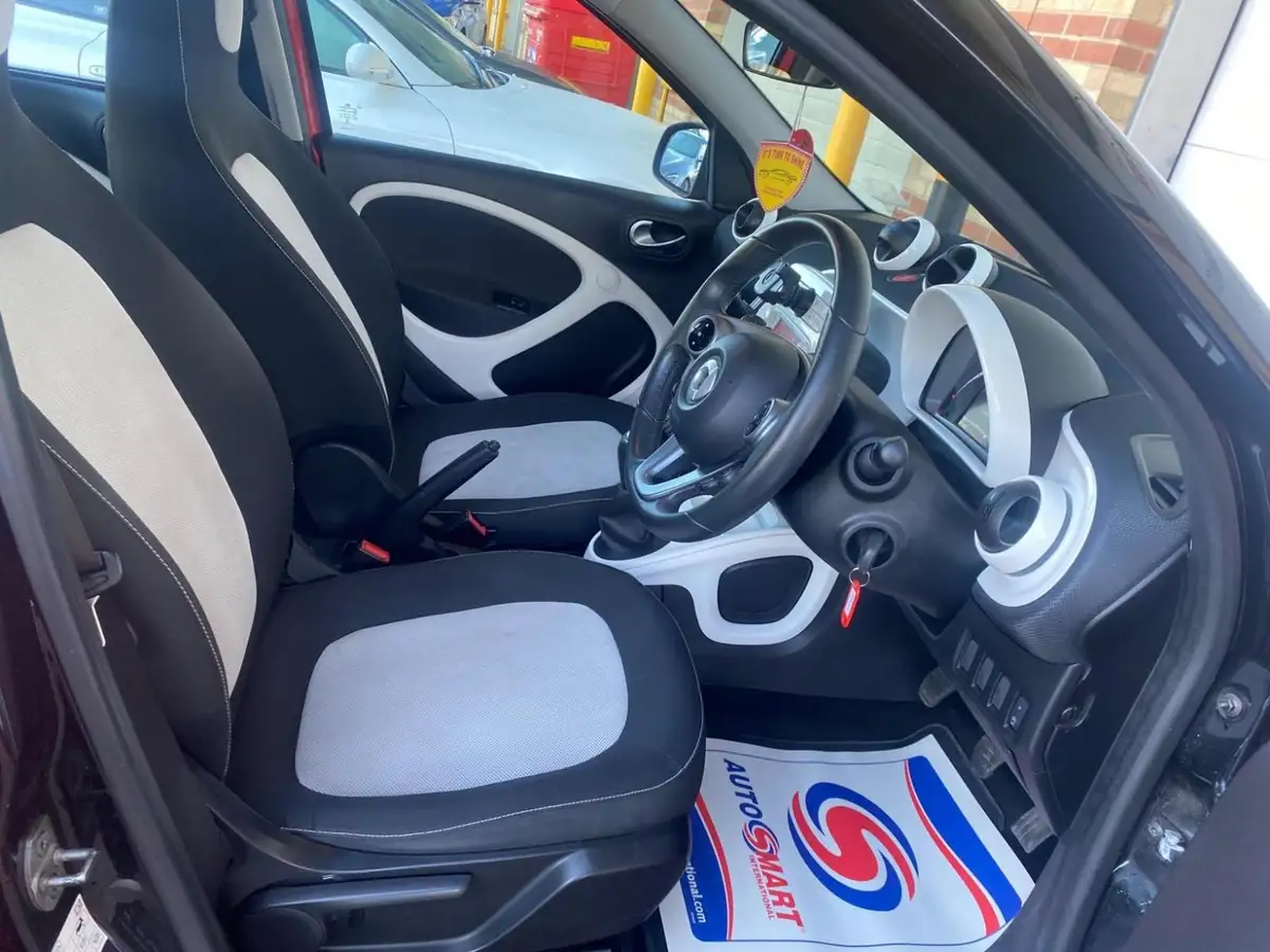 2015-smart-forfour-10-passion-ss-big-12