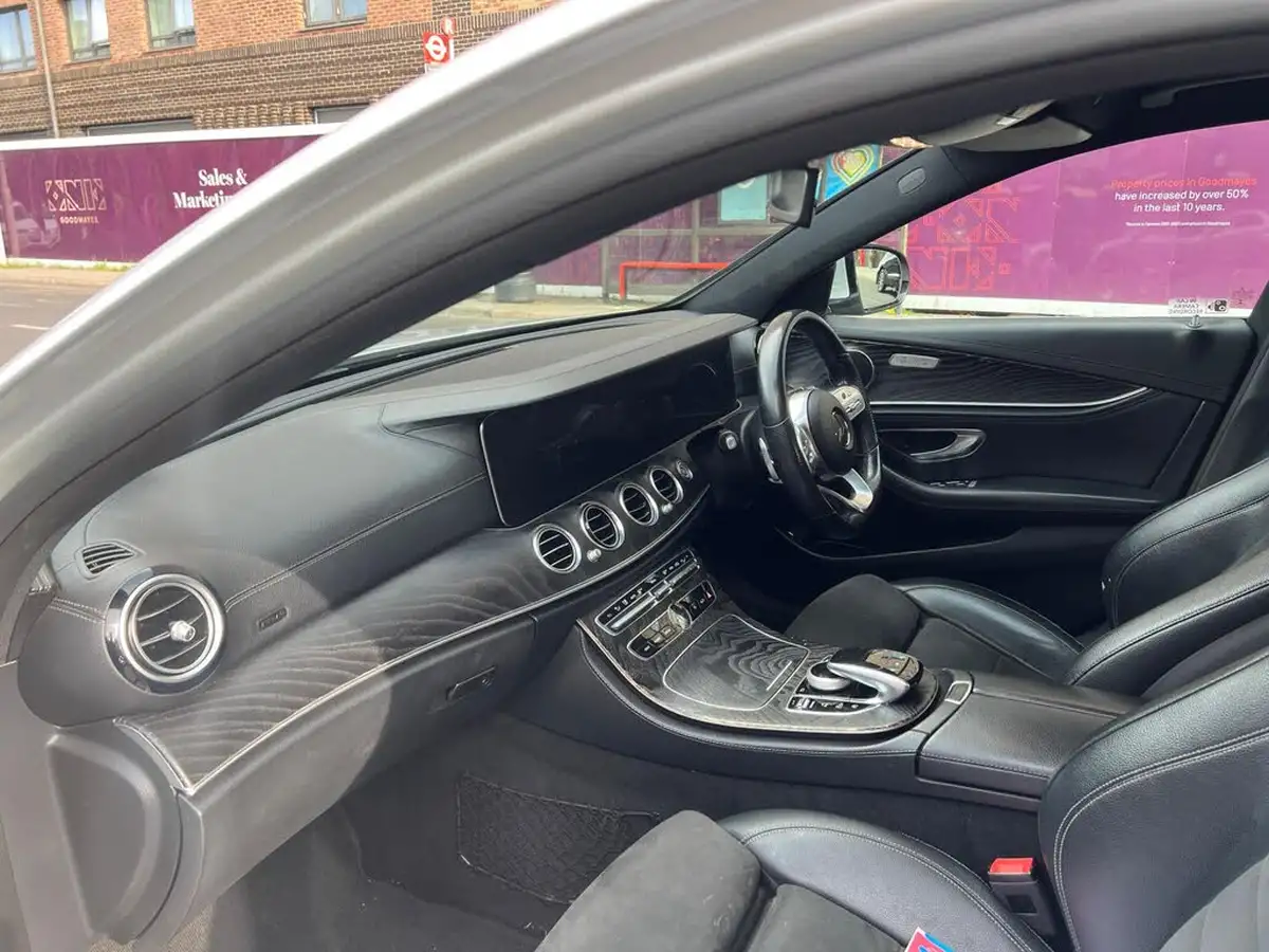 2019-mercedes-benz-e-class-20d-e220d-amg-line-saloon-4d-plus-big-8