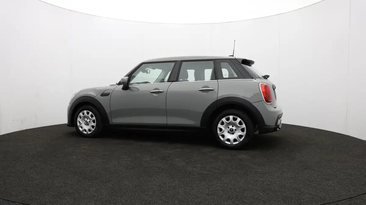 2022-mini-cooper-15-one-classic-5d-big-72