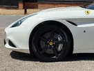 2014-ferrari-california-39-t-small-4