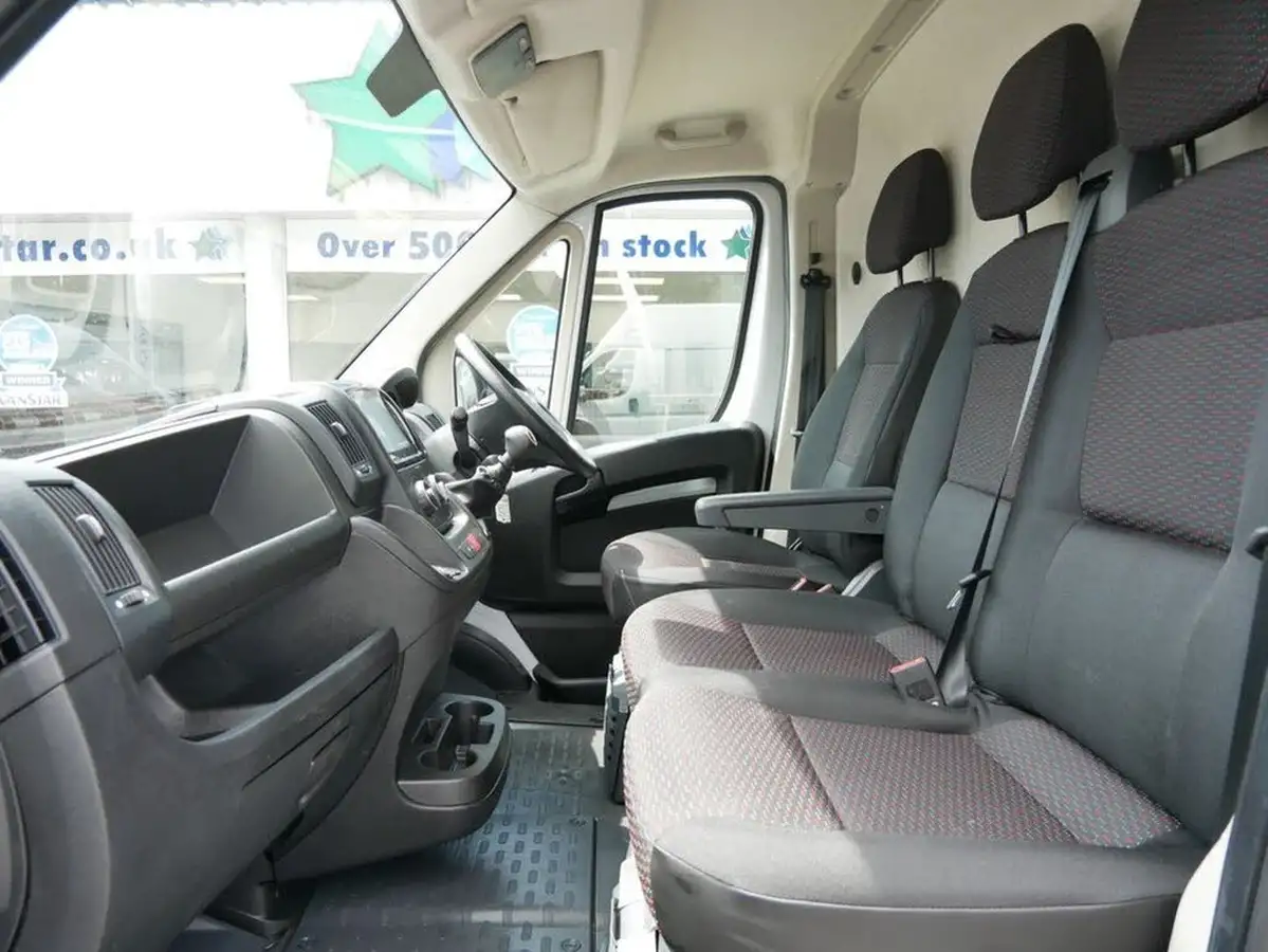 2024-citroen-relay-22bluehdi-35-l4h3-heavy-enterprise-edition-big-18