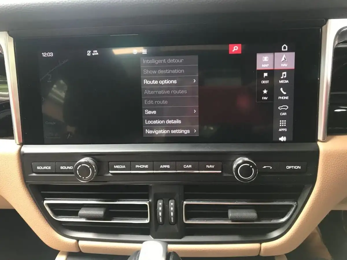 2019-porsche-macan-30-v6-s-big-31