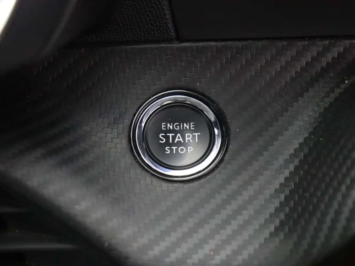 2022-peugeot-2008-suv-12-puretech-allure-premium-100bhp-big-28