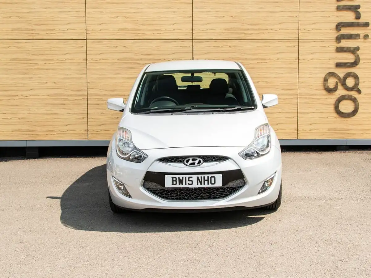 2015-hyundai-ix20-16-active-big-4