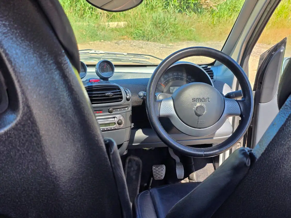 2002-smart-car-smart-06-passion-hatchback-3d-big-13
