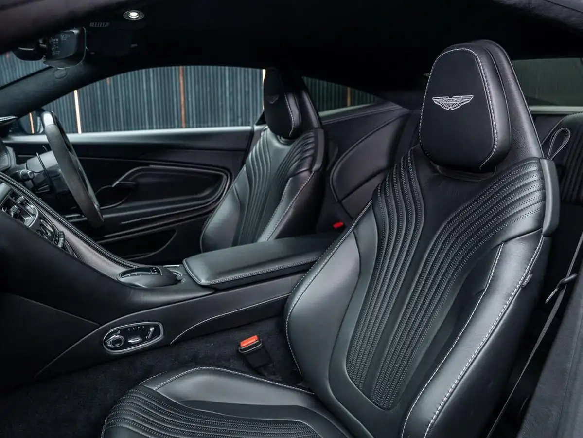 2022-aston-martin-db11-40-v8-503bhp-ss-big-35