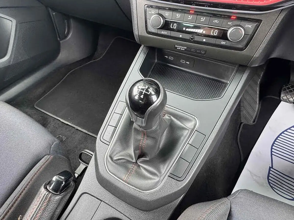 2022-seat-ibiza-10-tsi-fr-95ps-big-34
