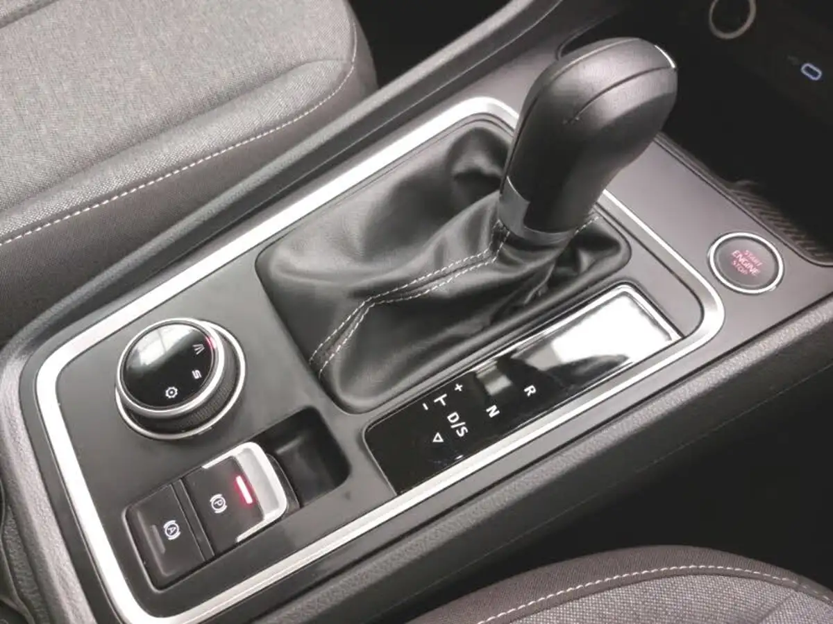 2024-seat-ateca-15-ecotsi-se-technology-dsg-big-15