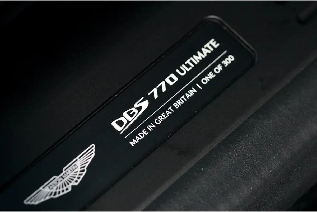 2023-aston-martin-dbs-big-24