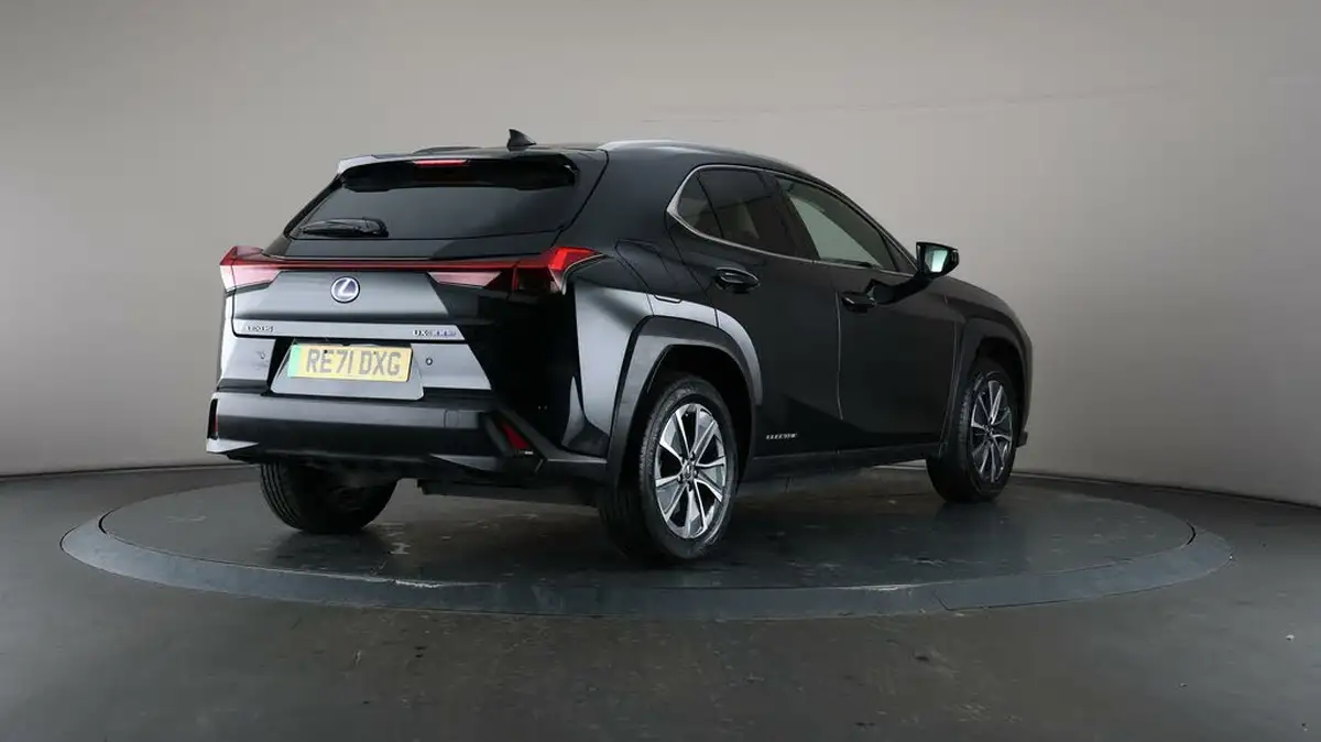 2021-lexus-ux-300e-e-ux-big-65