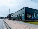 2018-peugeot-108-10-active-68bhp-hatchback-5d-small-2