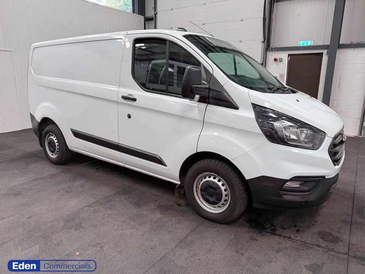 2021-ford-transit-custom-20tdci-300-l1h1-leader-130pseu6dt-panel-van-big-0
