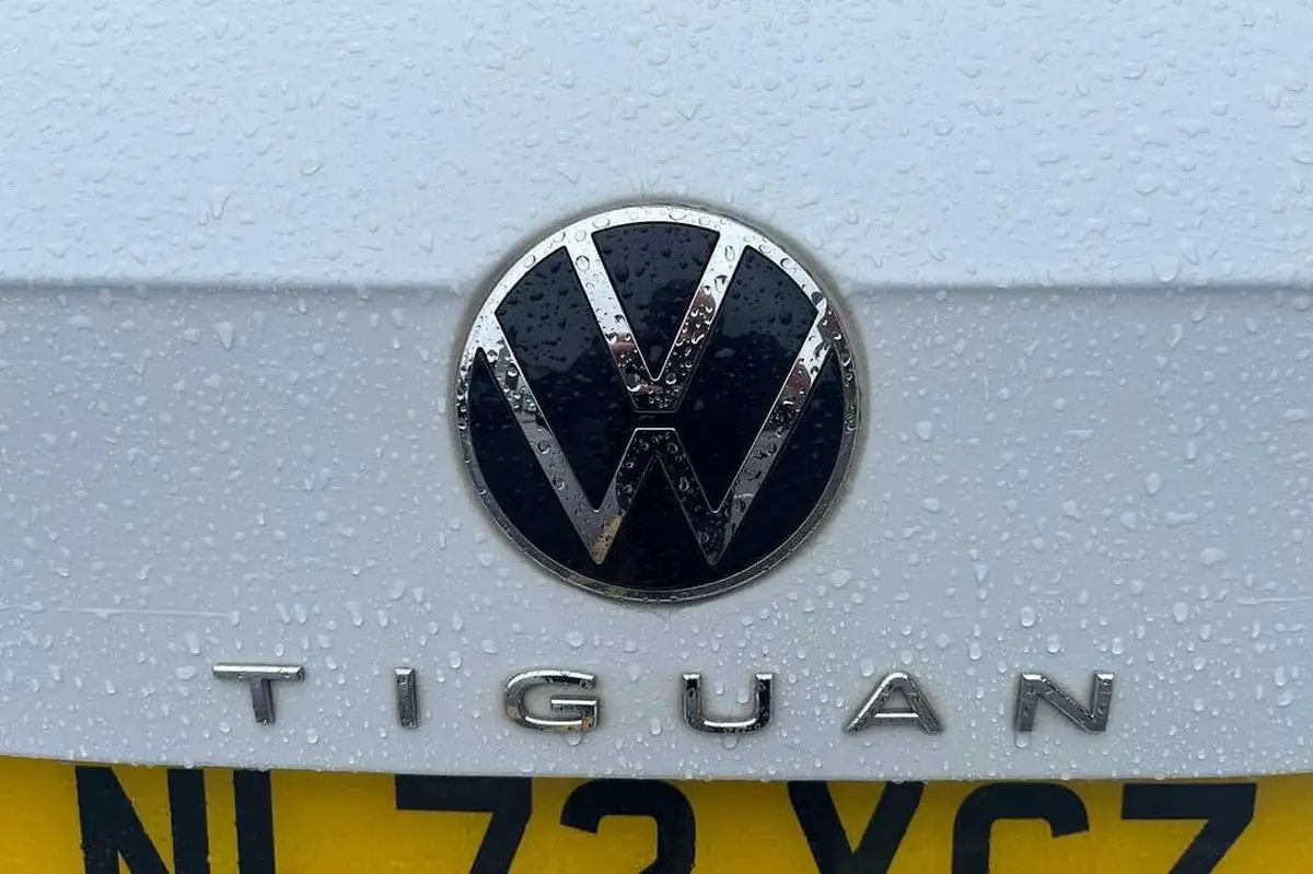 2022-volkswagen-tiguan-20tdi-r-line-edition-big-26