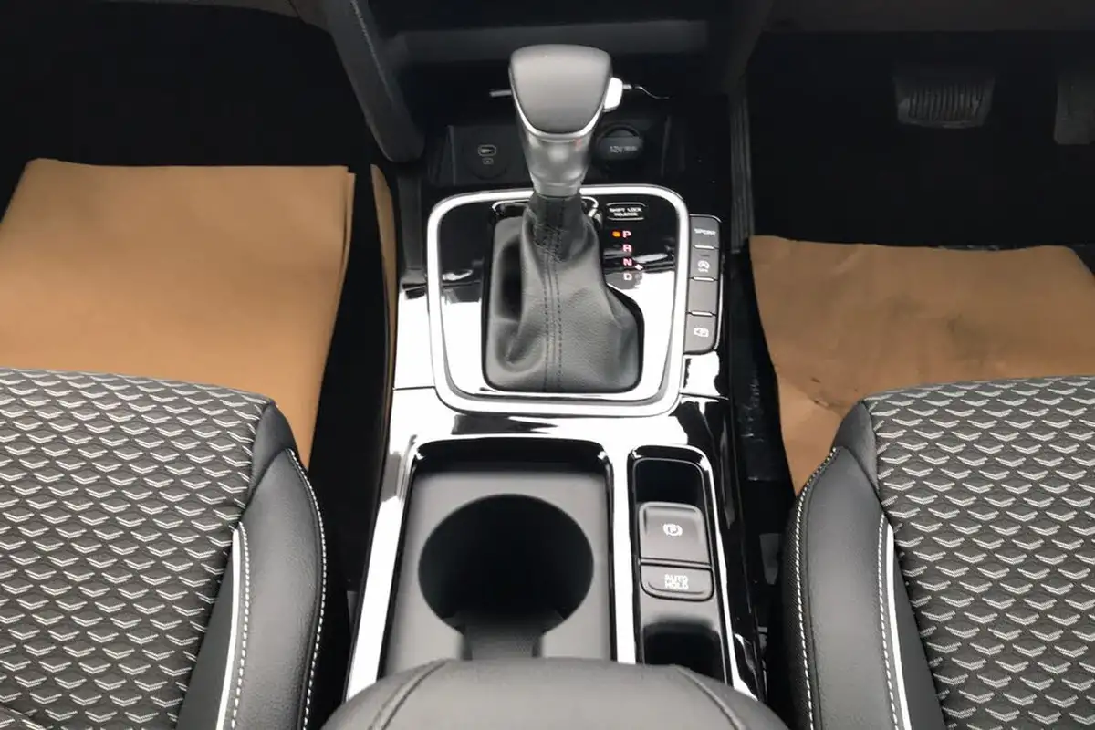 2025-kia-ceed-15-t-gdi-3-sportswagon-dct-big-25