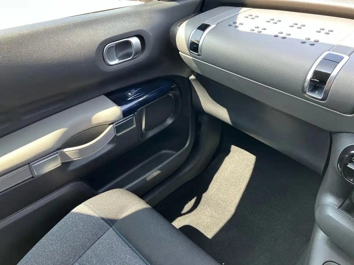 2020-citroen-c4-cactus-12-puretech-flair-110ps-big-53