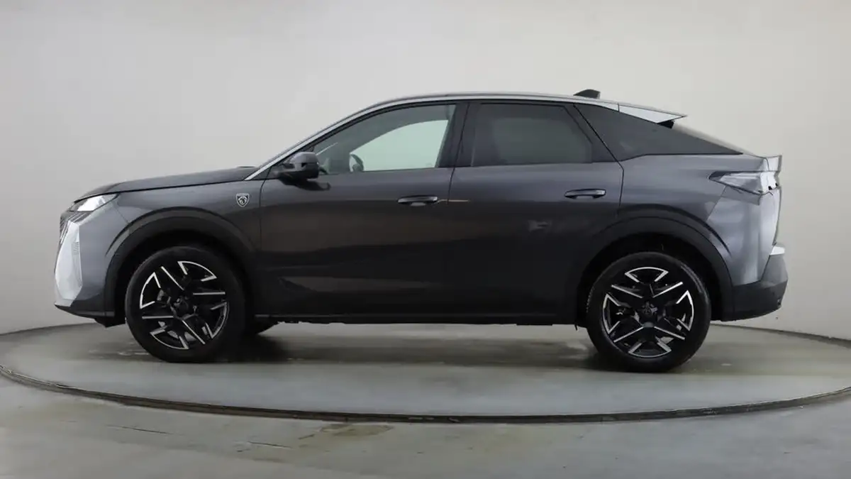 2024-peugeot-3008-suv-big-13