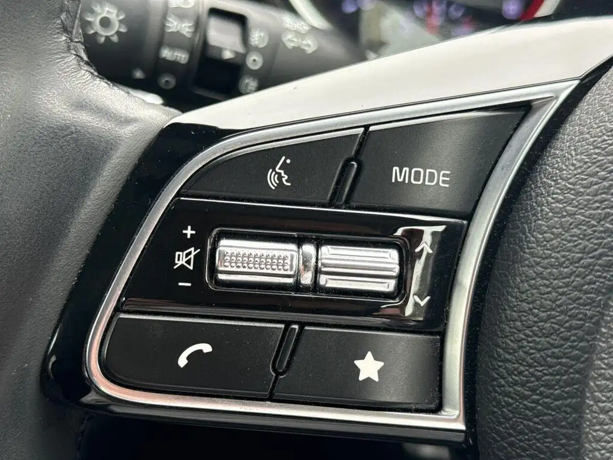2022-kia-xceed-15-t-gdi-3-big-13