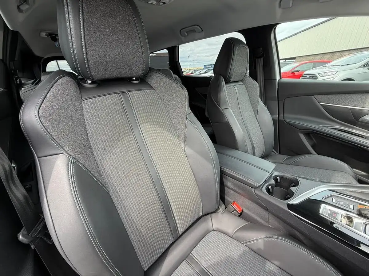 2022-peugeot-5008-suv-15-bluehdi-allure-premium-eat8-big-7