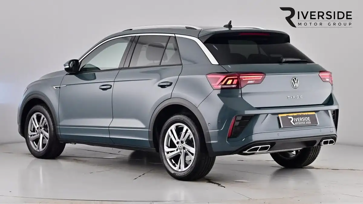 2025-volkswagen-t-roc-15-tsi-r-line-hatchback-5d-dsg-big-1
