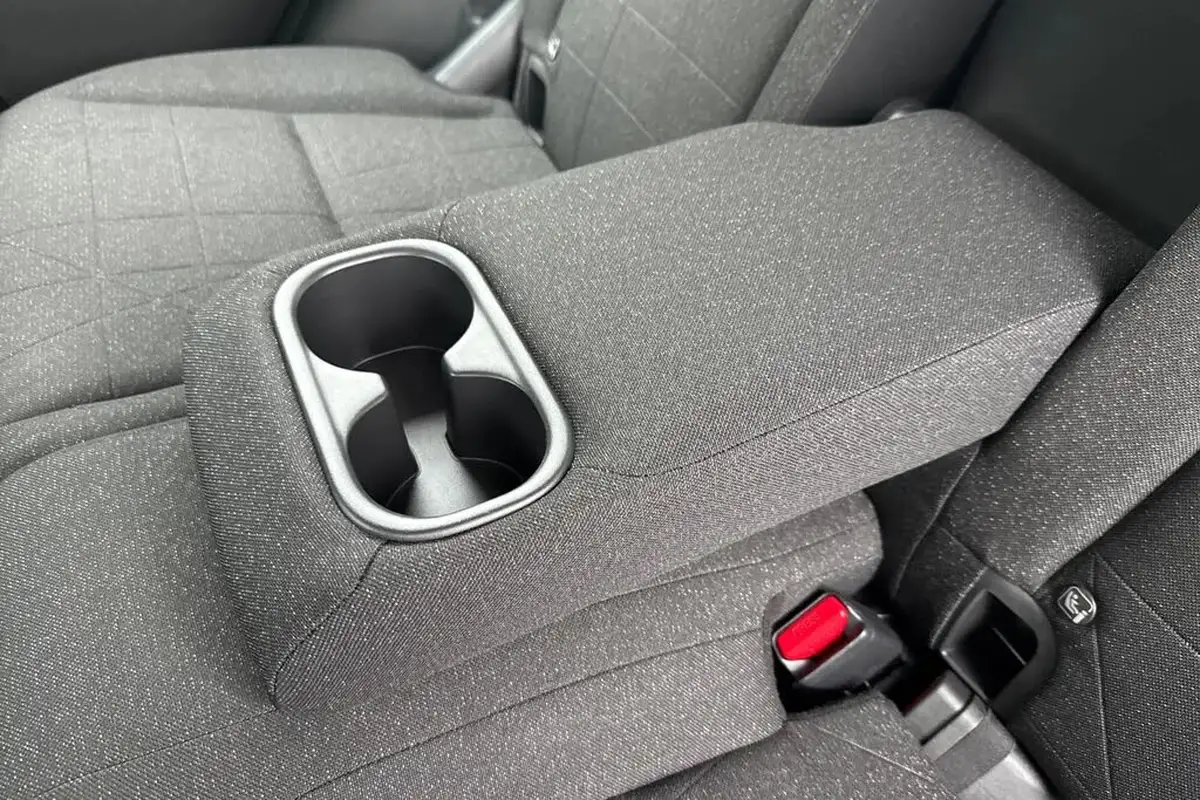 2023-honda-hr-v-15-i-mmd-elegance-big-33