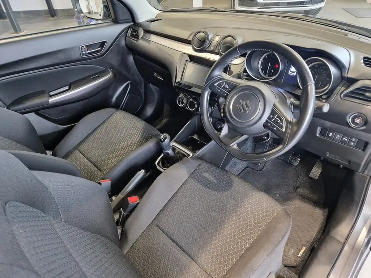 2022-suzuki-swift-12-dualjet-sz5-big-11