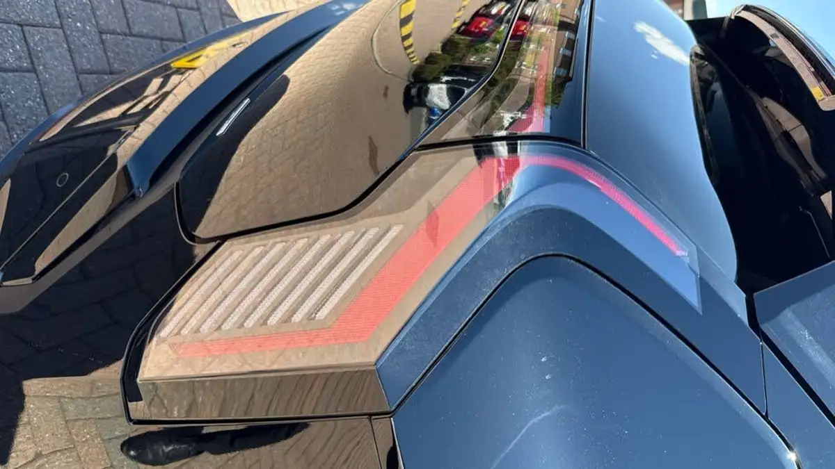 2025-kia-ev3-e-gt-line-s-big-37