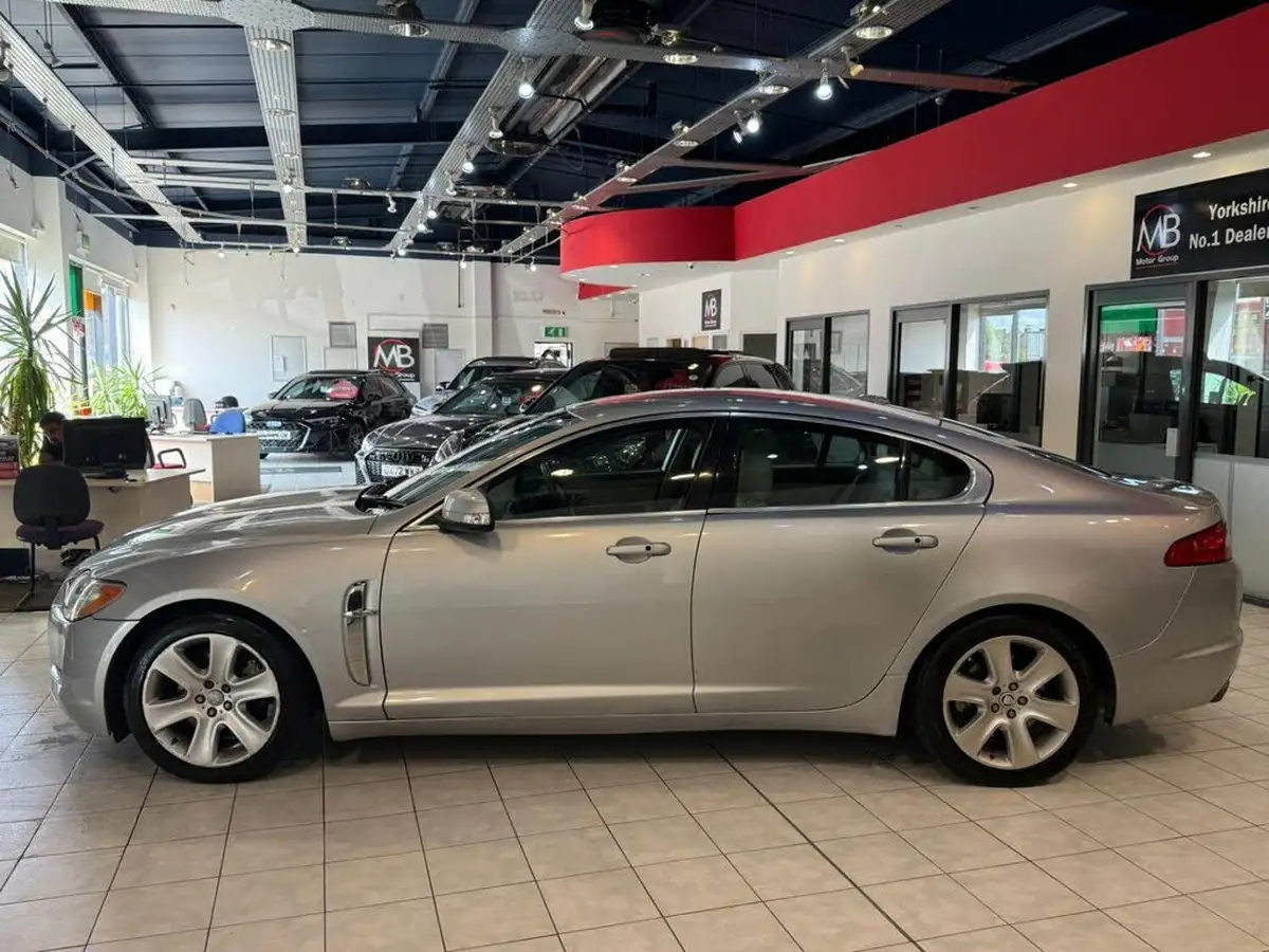 2008-jaguar-xf-27td-premium-luxury-big-4