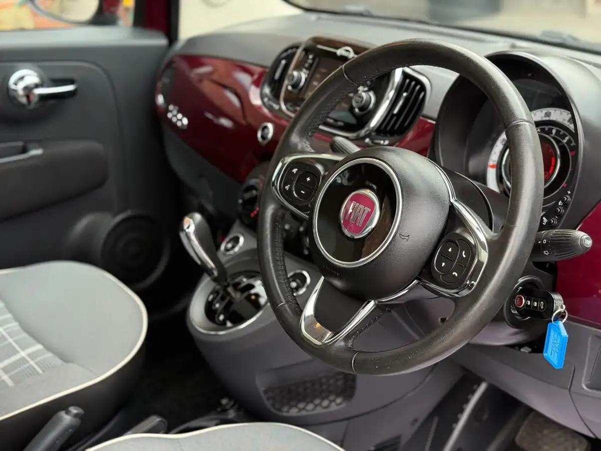 2017-fiat-500-12-lounge-dualogic-big-30