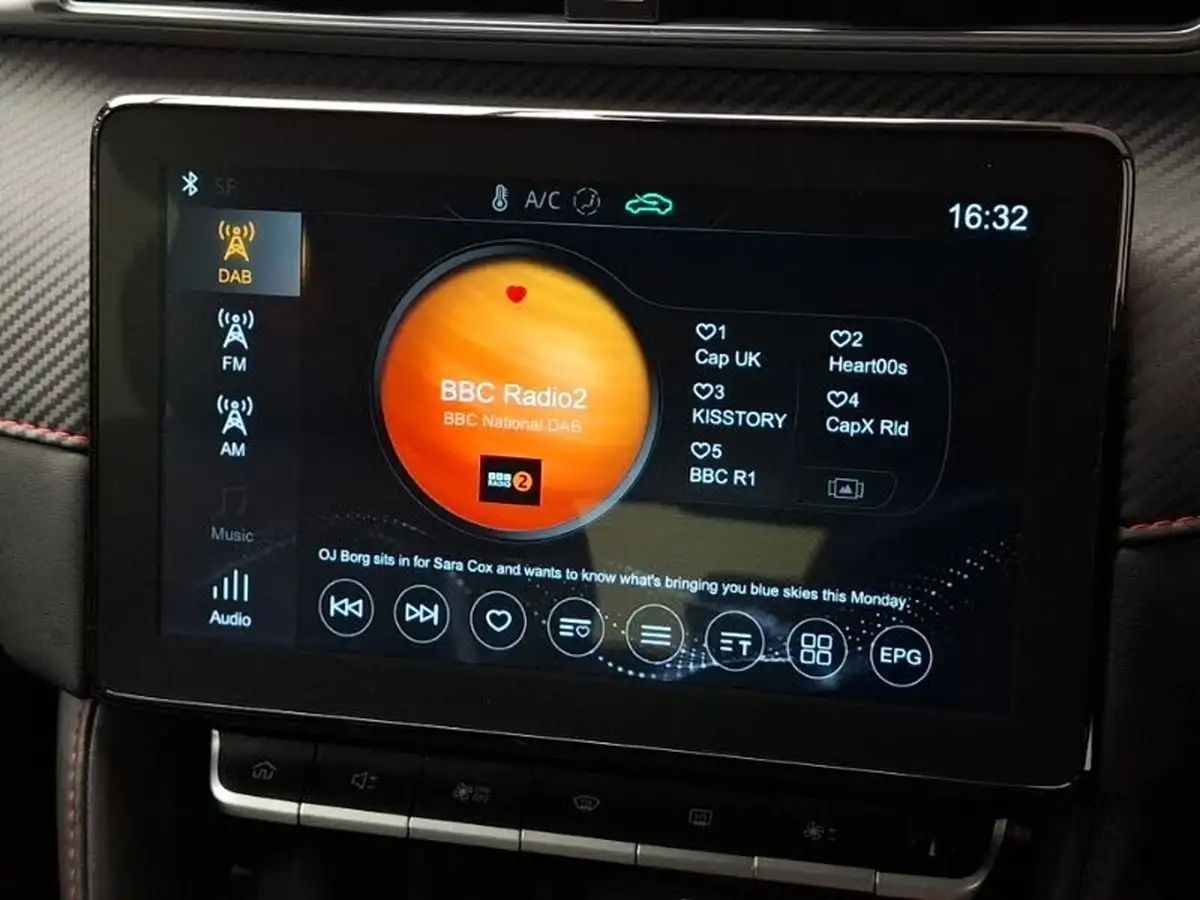 2023-mg-zs-suv-15-vti-tech-exclusive-big-9