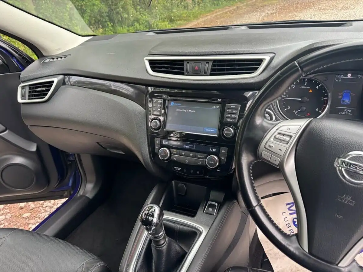 2014-nissan-qashqai-16dci-tekna-big-14