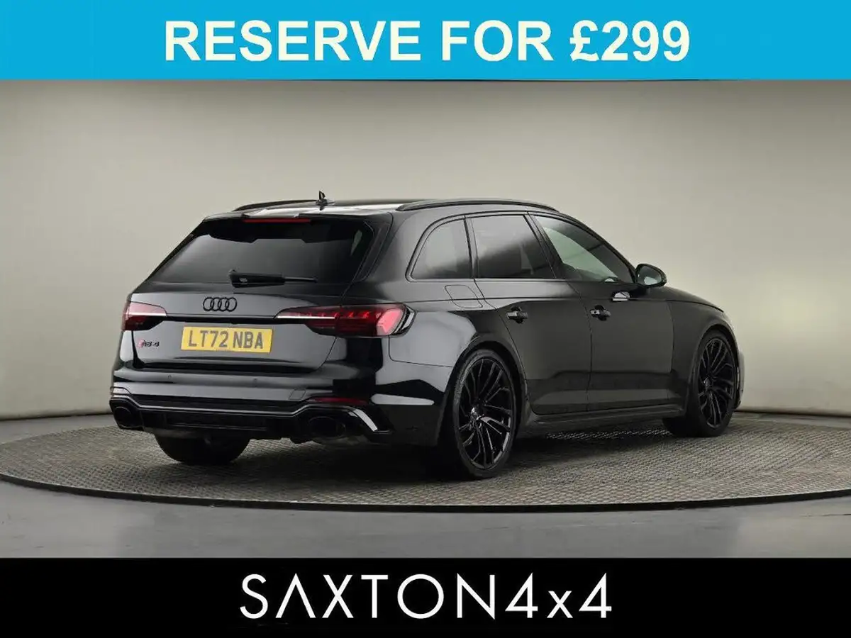 2022-audi-rs4-avant-29-tfsi-carbon-black-big-23