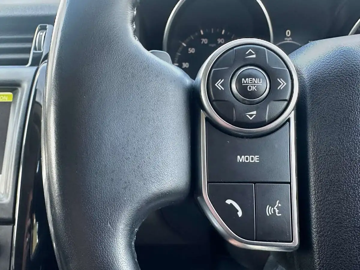2018-land-rover-discovery-20sd4-se-240ps-awd-station-wagon-5d-auto-big-16
