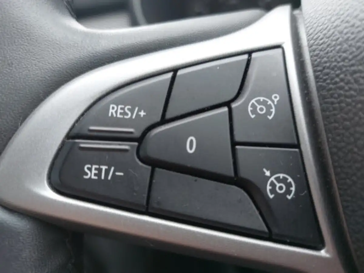 2023-dacia-sandero-10-tce-expression-90bhp-big-12