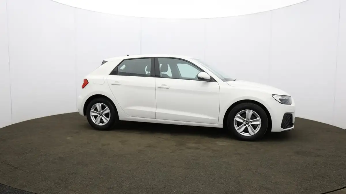 2021-audi-a1-10-30-tfsi-technik-110ps-big-44